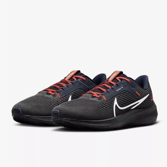 Nike Air Zoom Pegasus 40 Running Shoe. Chicago Bears theme size - Picture 2 of 12